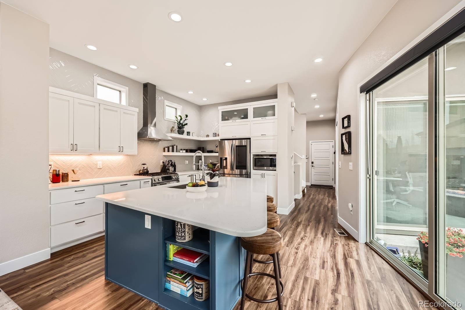 9636 Bennett Peak Street