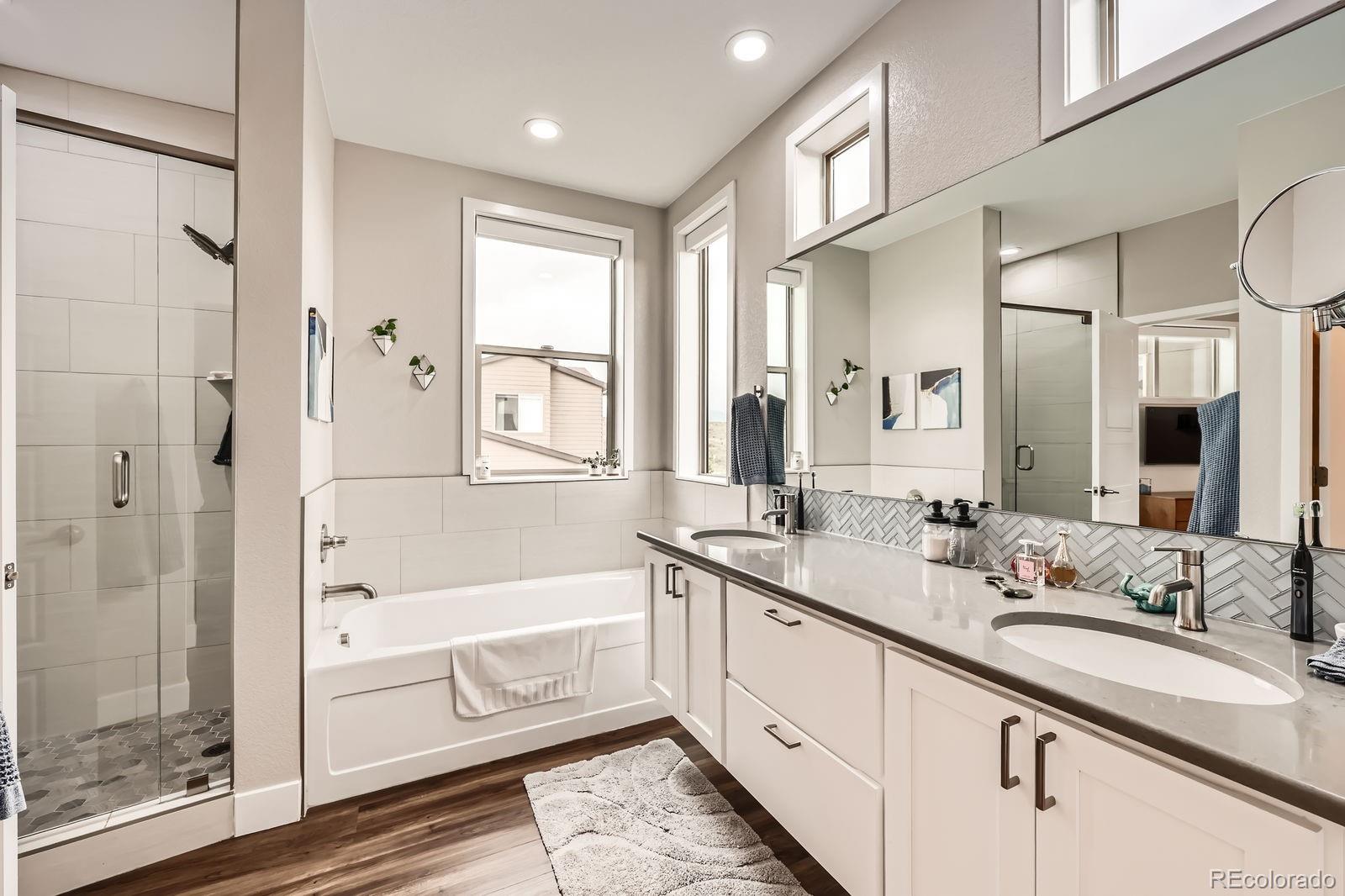 9636 Bennett Peak Street