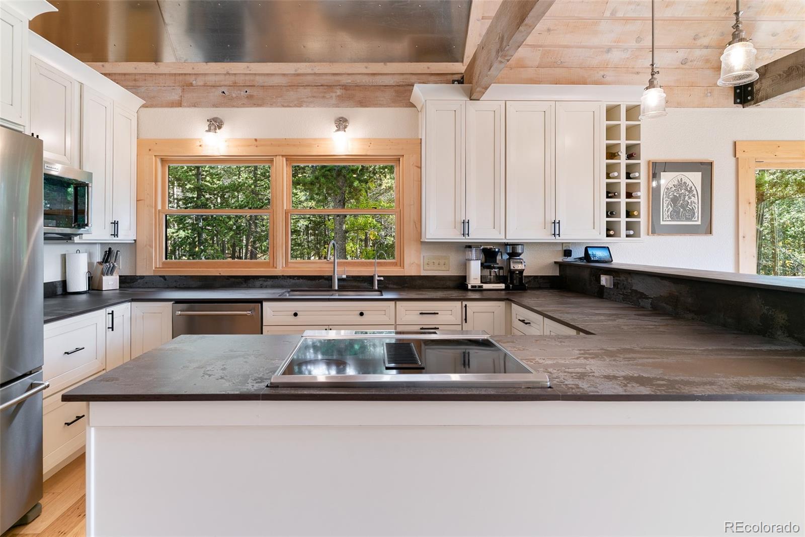 10925 Elizabeth Drive