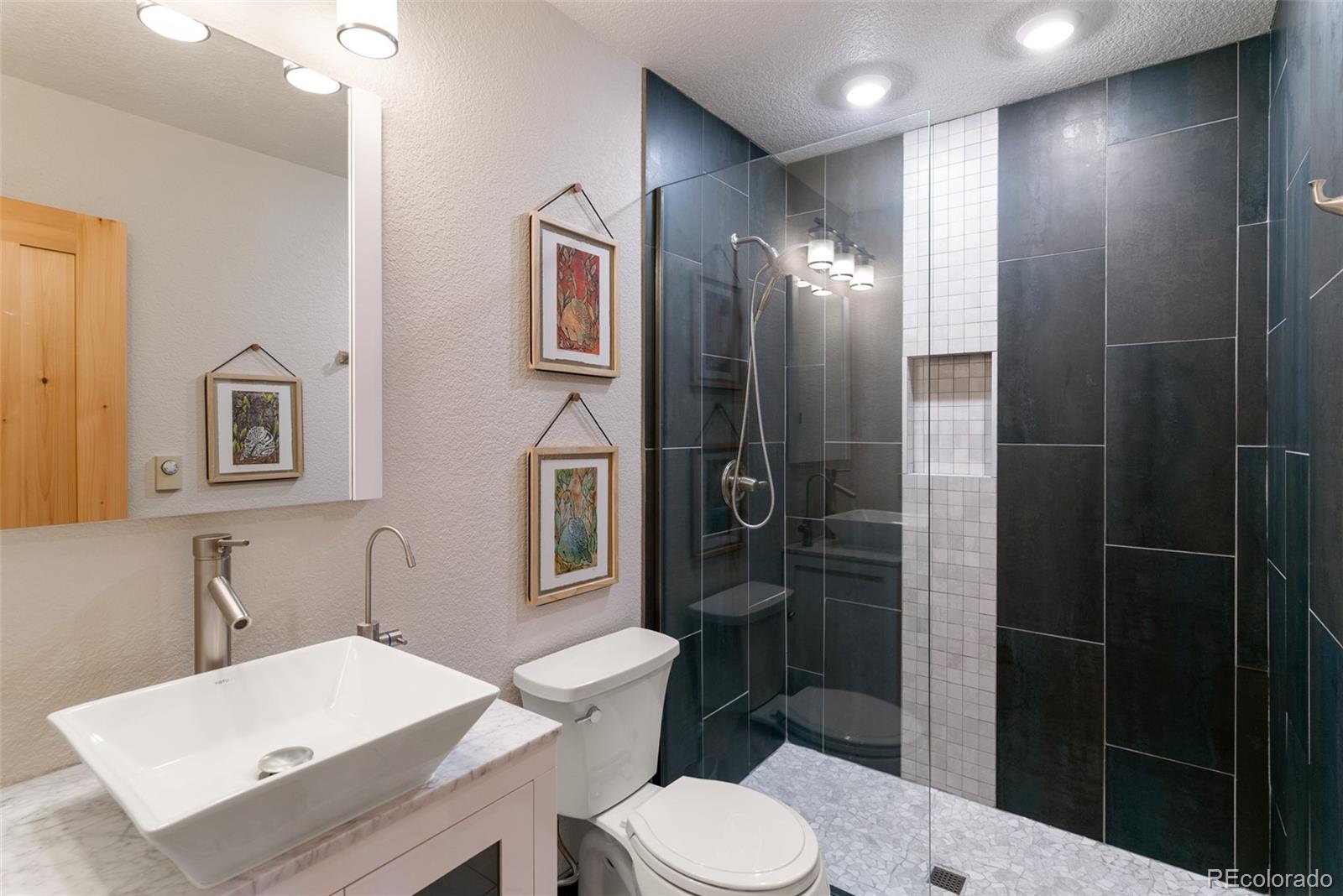 10925 Elizabeth Drive