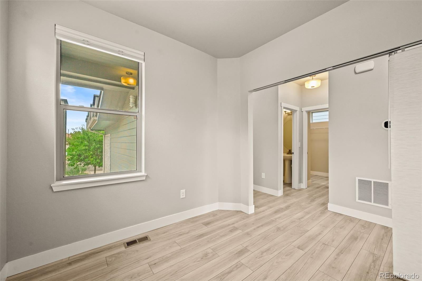 2880 W 69th Avenue