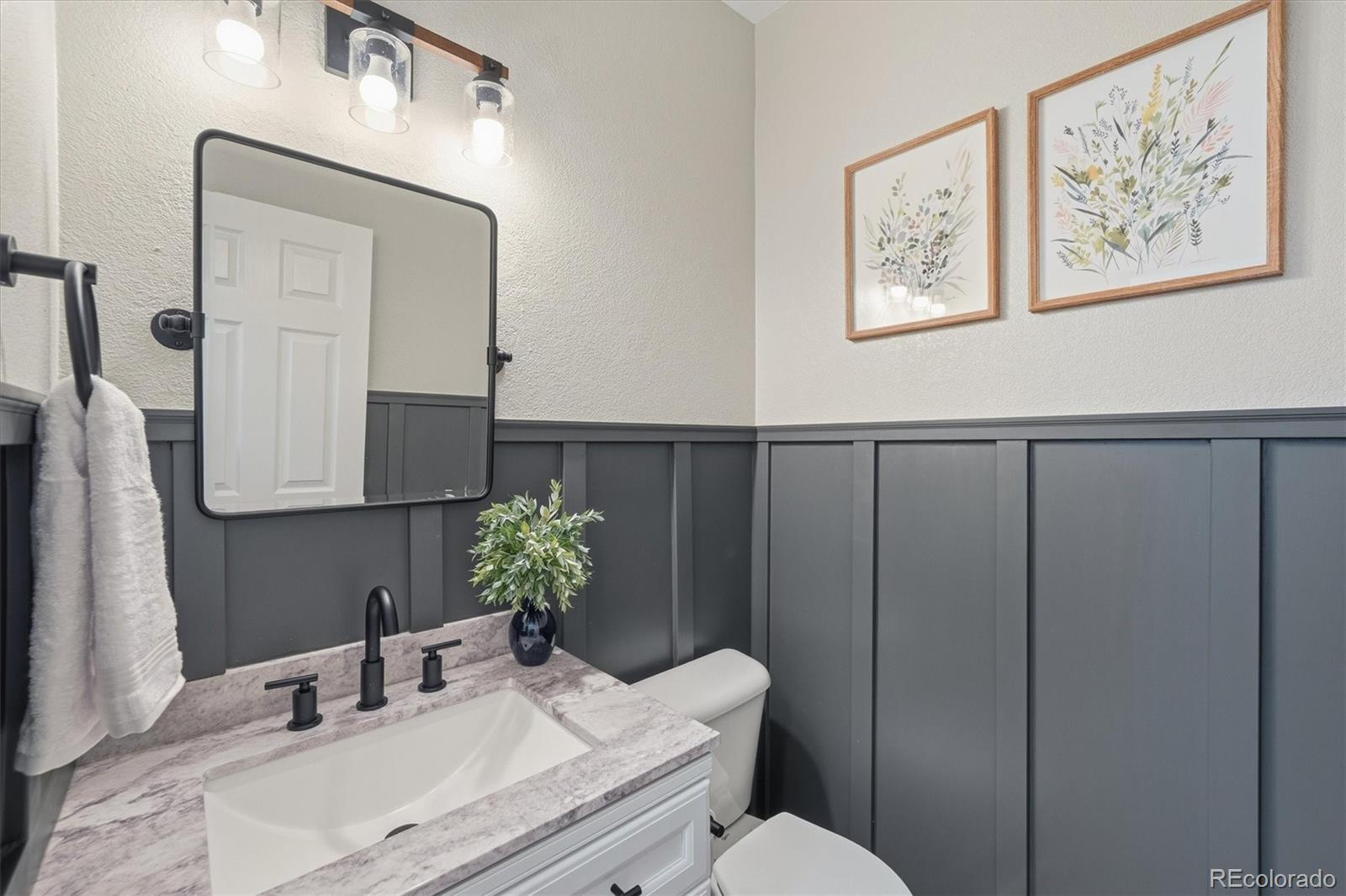 25983 E Geddes Circle