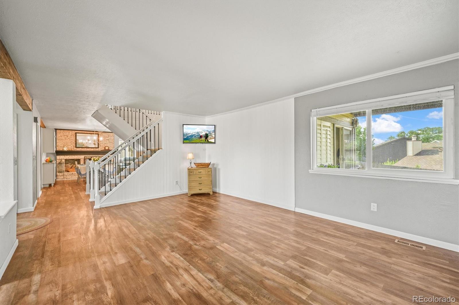 5561 S Telluride Court