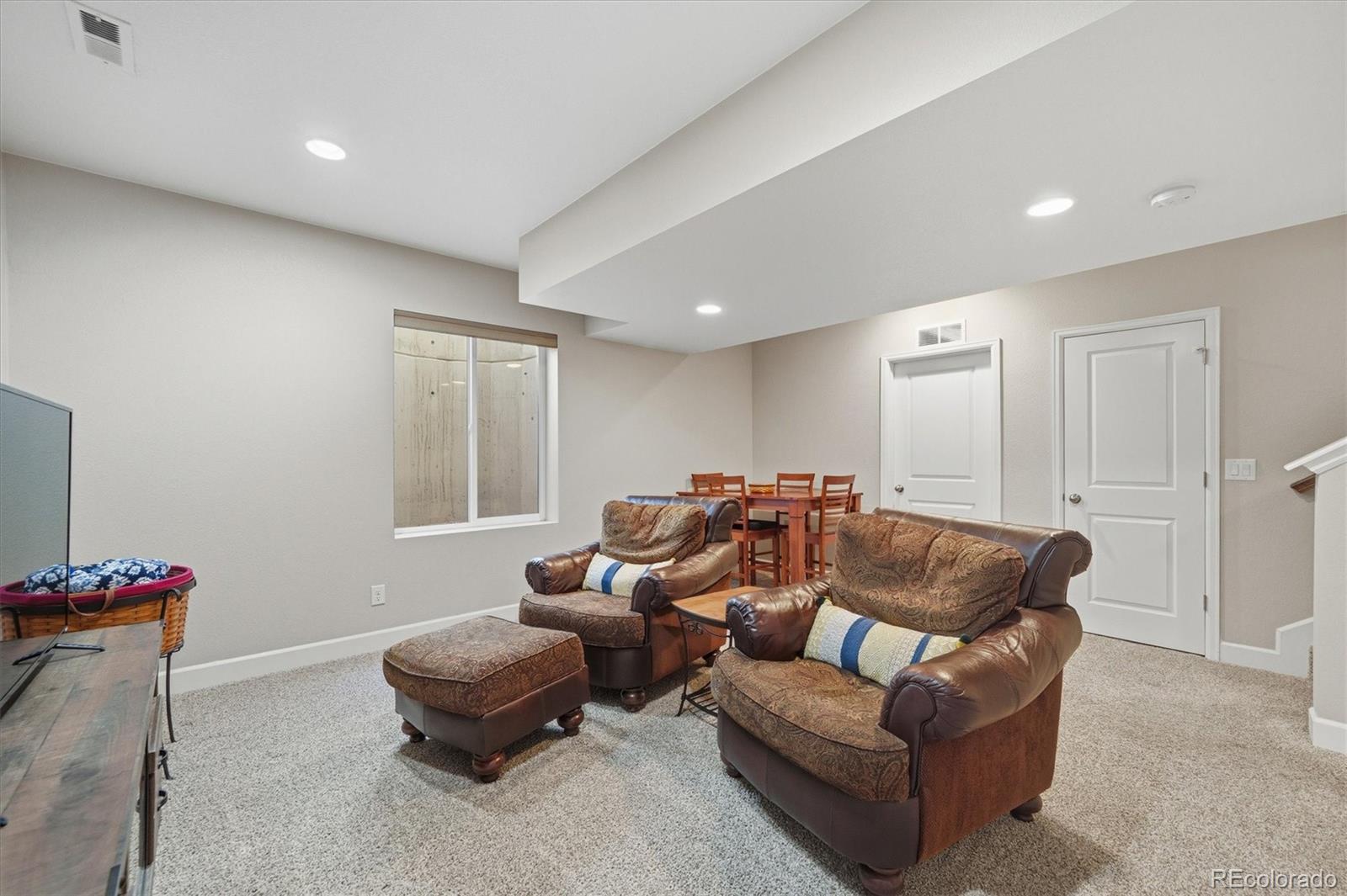 9063 Fraser River Street