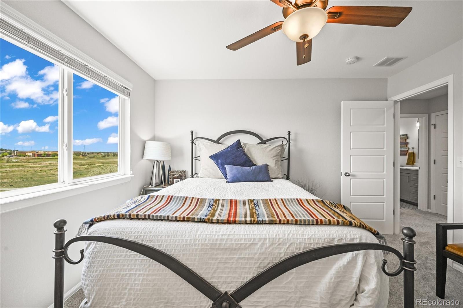 10227 Norfolk Street