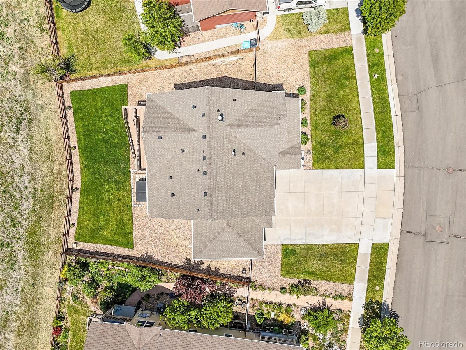 10227 Norfolk Street