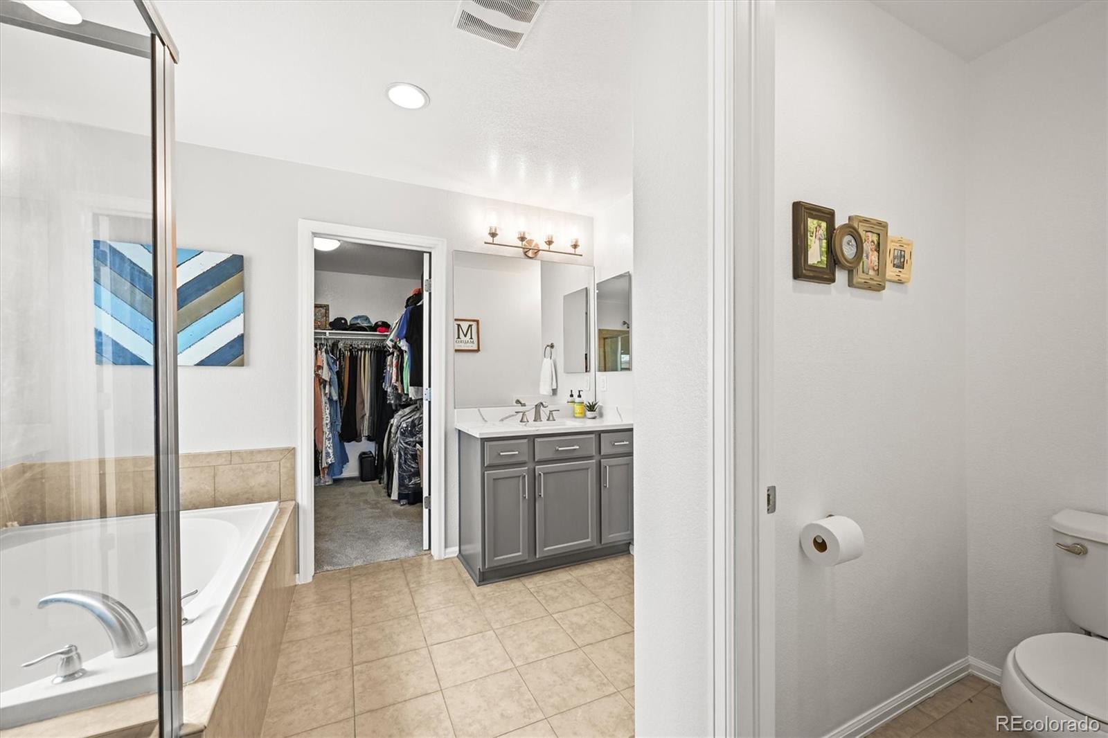 10227 Norfolk Street