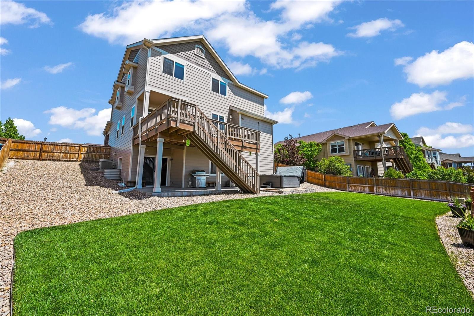 10227 Norfolk Street