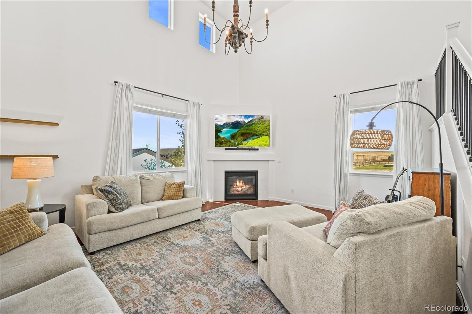 5595 Turnbury Circle