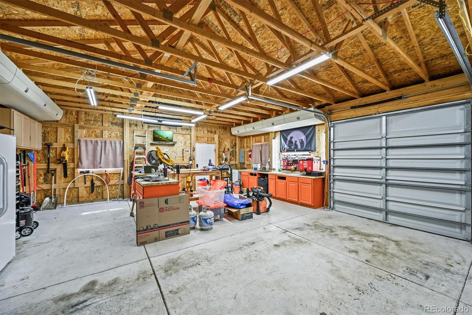 5595 Turnbury Circle