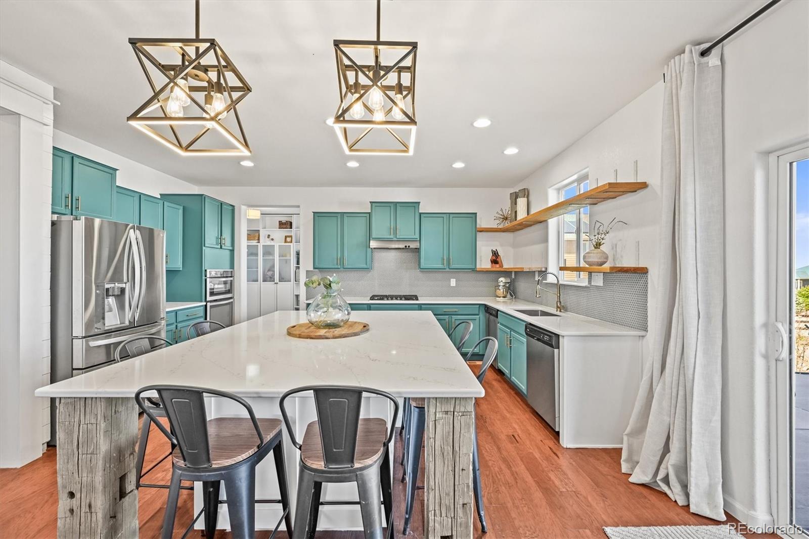 5595 Turnbury Circle