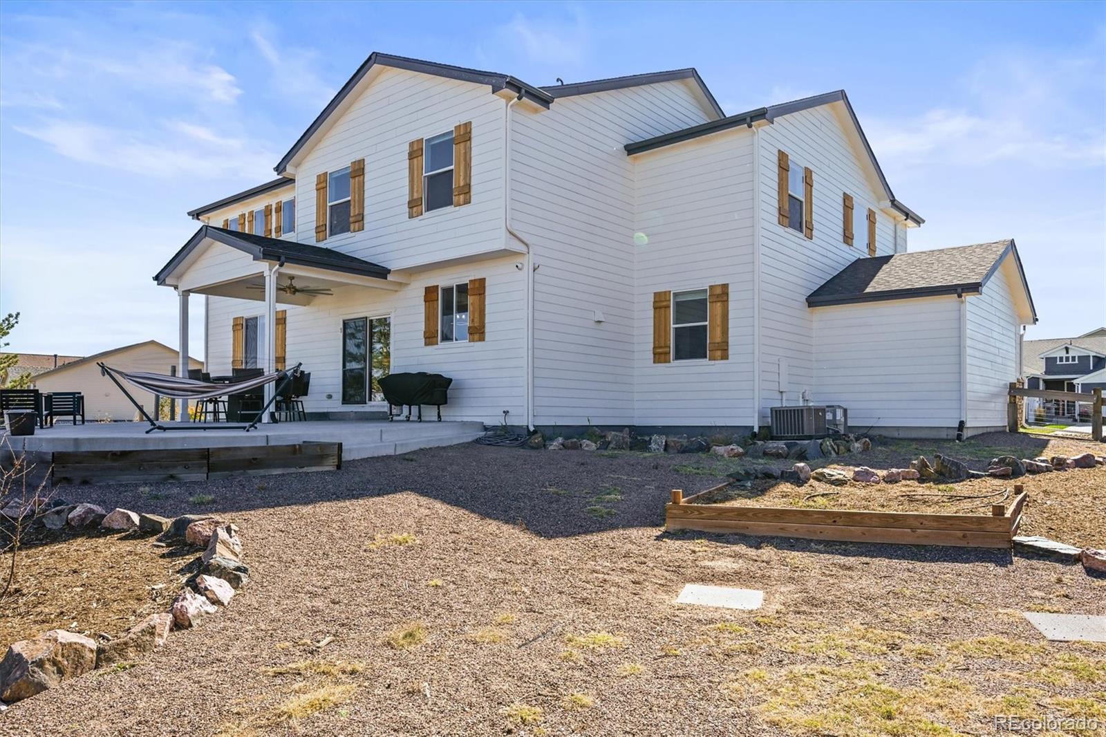 5595 Turnbury Circle