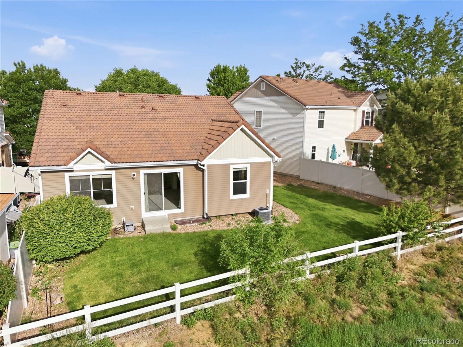 3925 Kenwood Circle