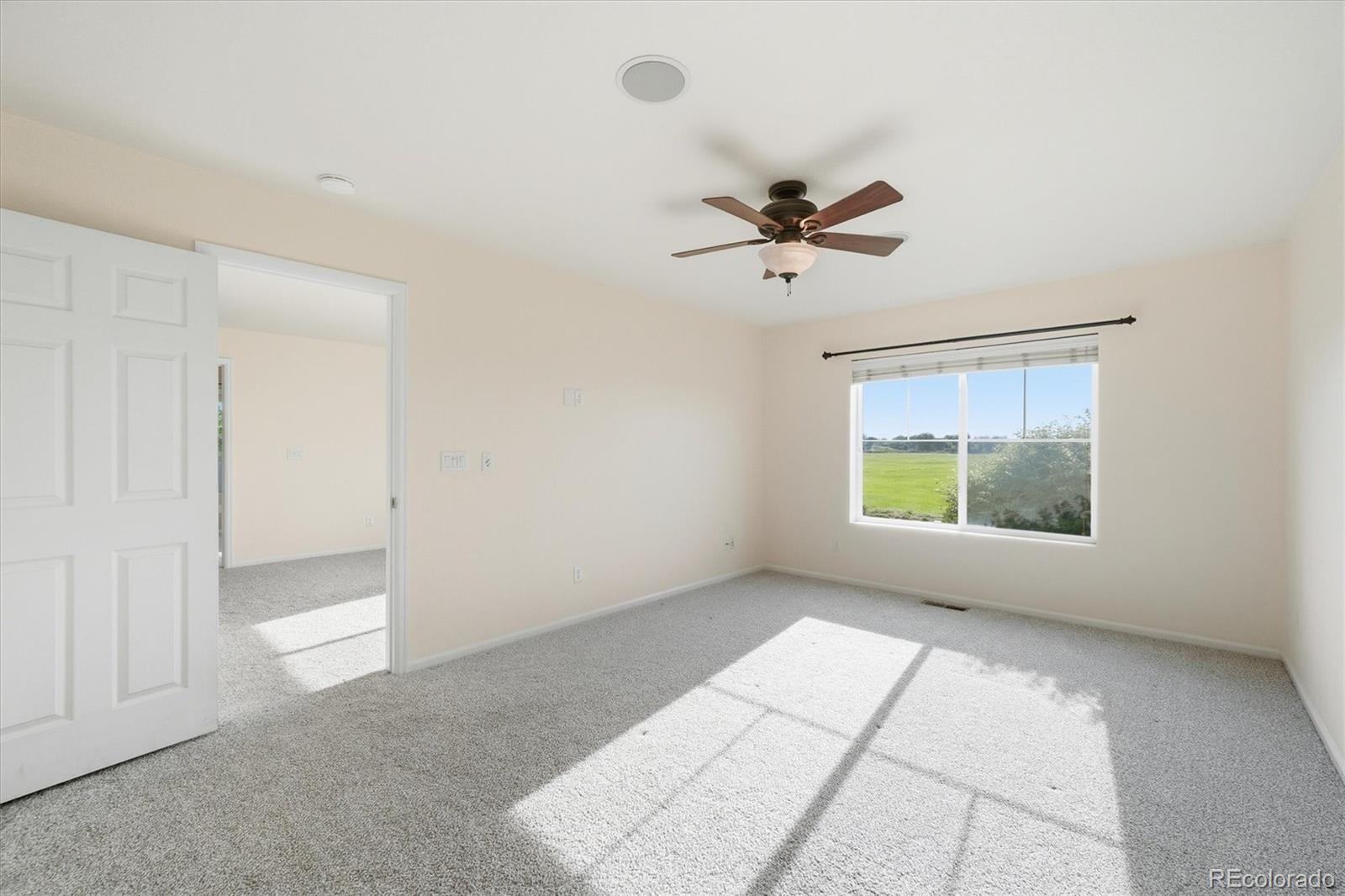 3925 Kenwood Circle