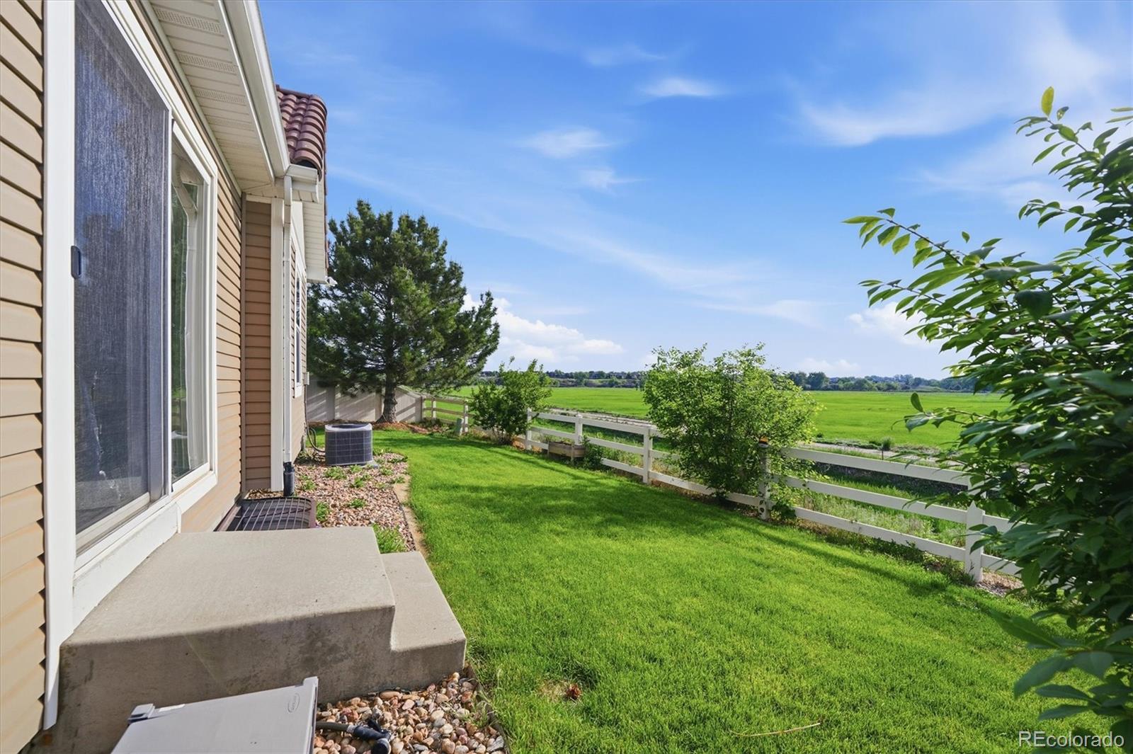 3925 Kenwood Circle