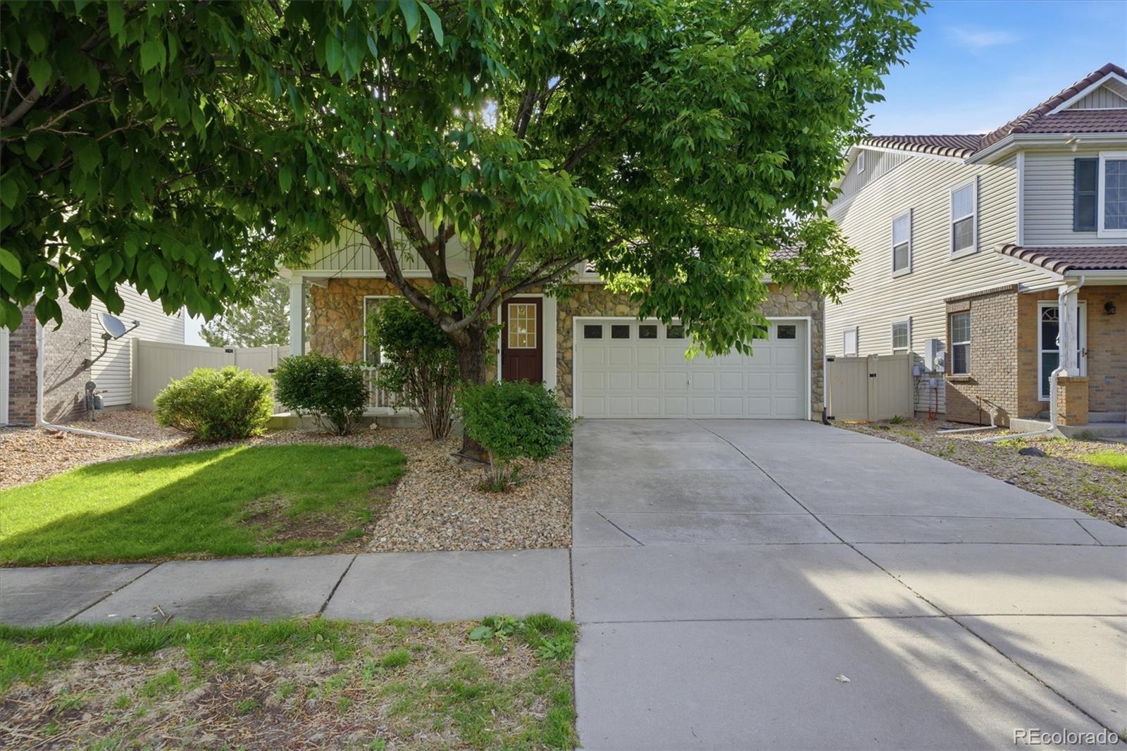 3925 Kenwood Circle