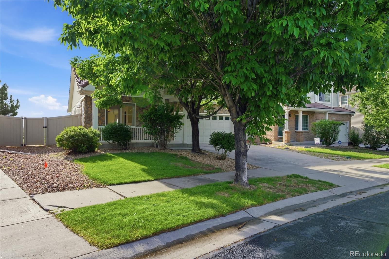 3925 Kenwood Circle