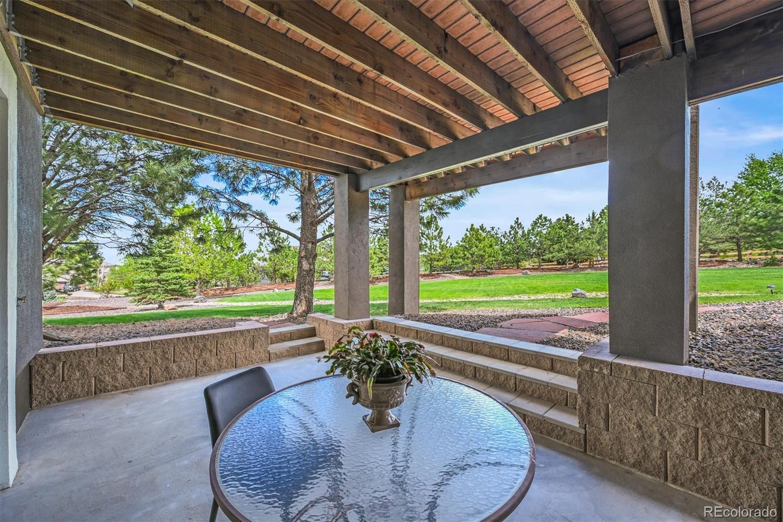 8518 High Ridge