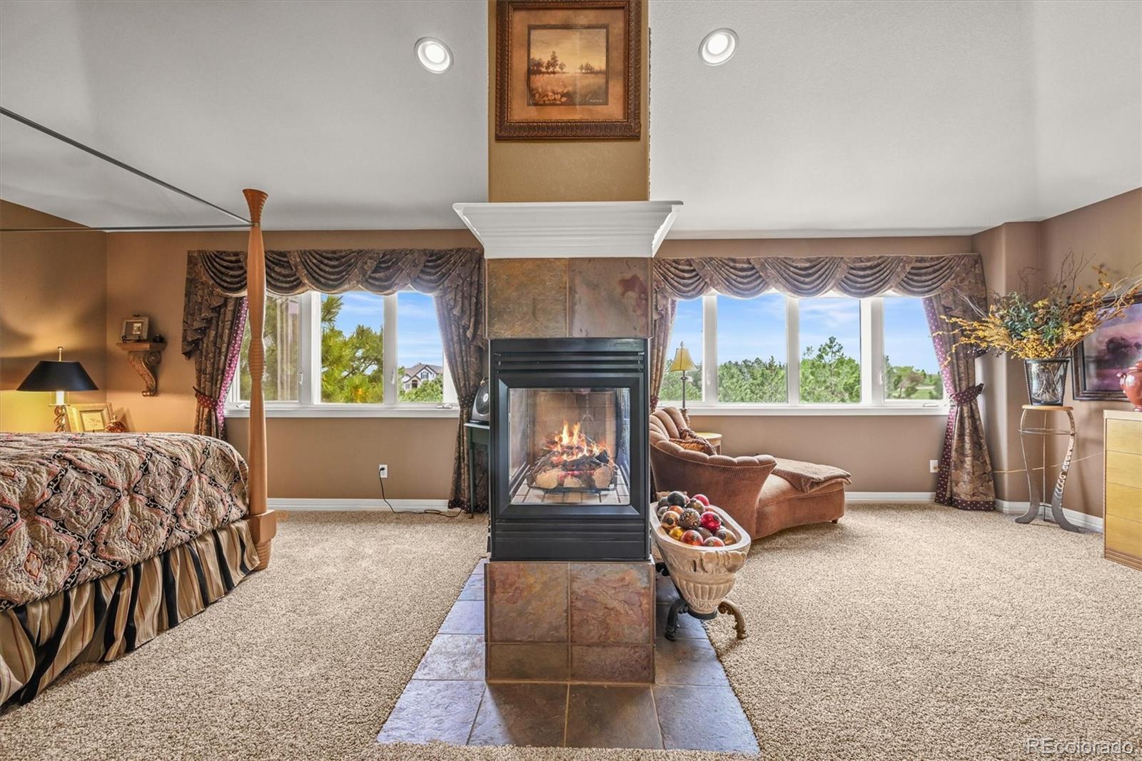 8518 High Ridge