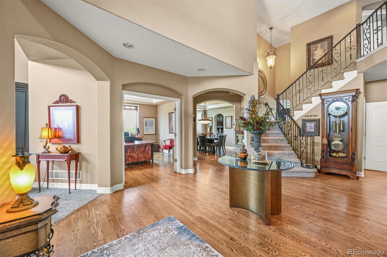 8518 High Ridge