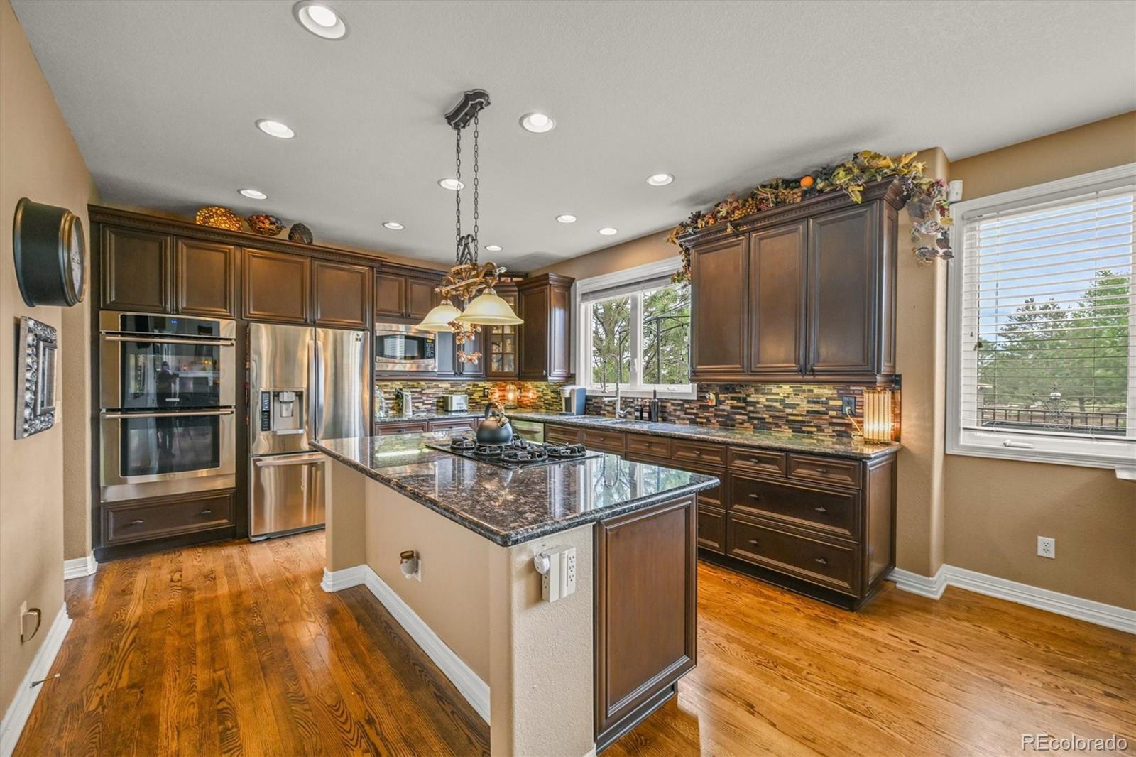 8518 High Ridge
