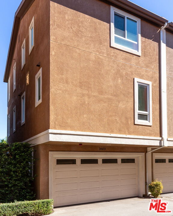 14673 Sherman Way