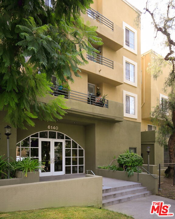6140 Monterey Rd Unit: 327
