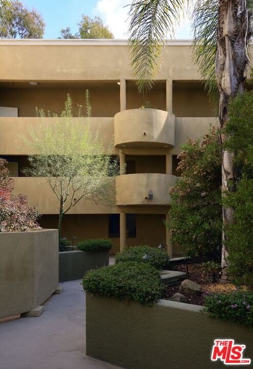 6140 Monterey Rd Unit: 327