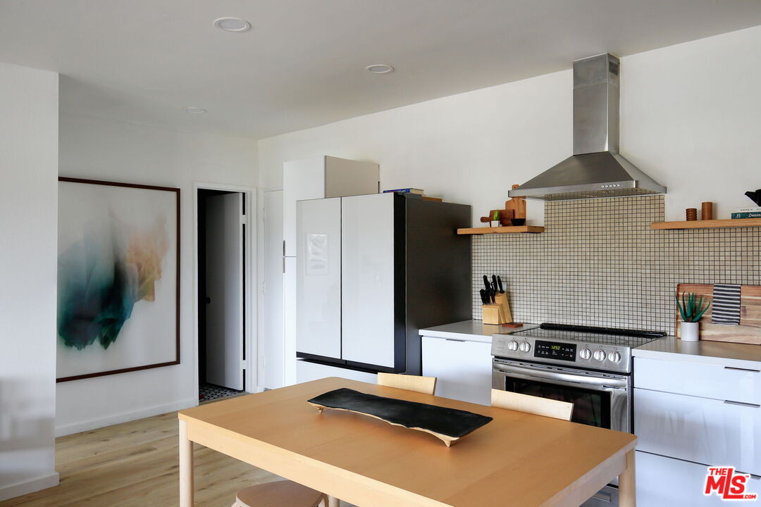 5860 Benner St Unit: 306