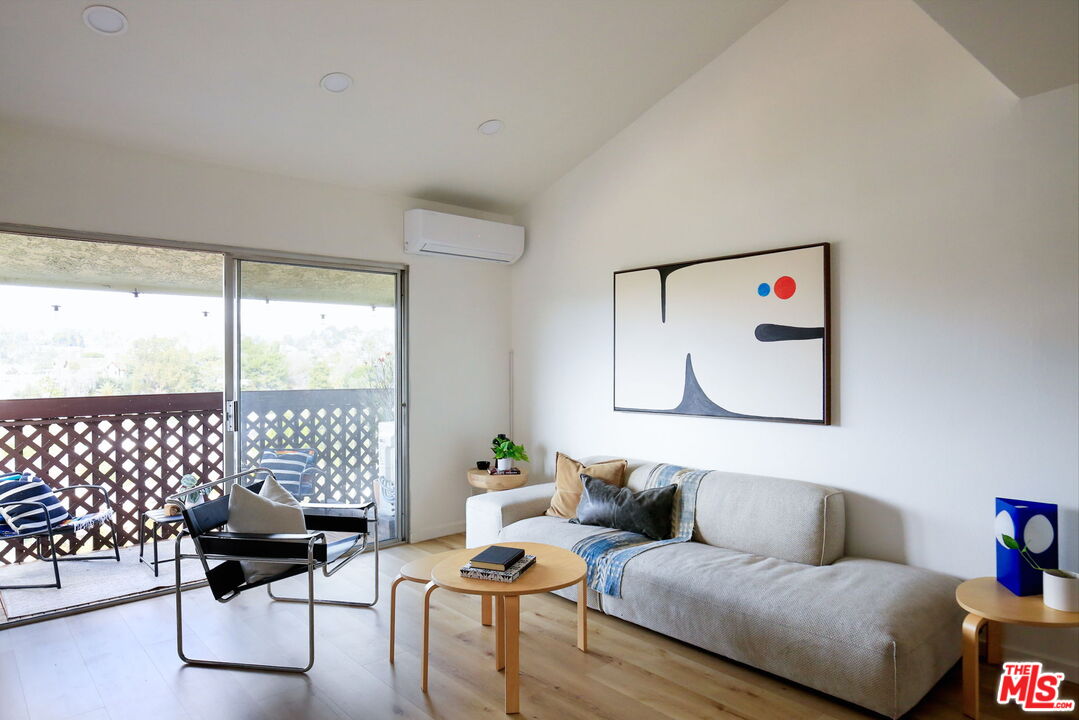 5860 Benner St Unit: 306