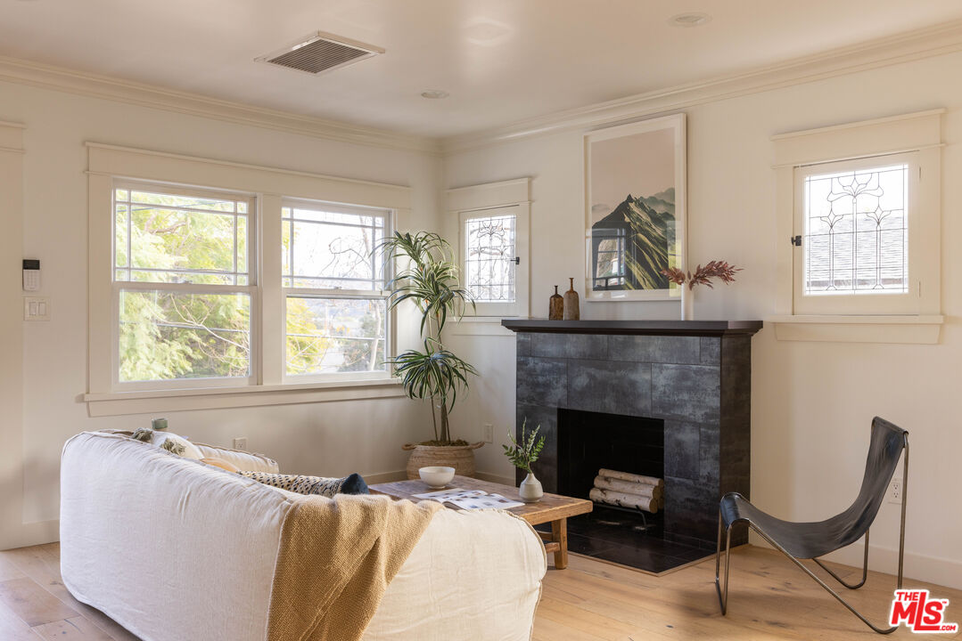729 N Avenue 63