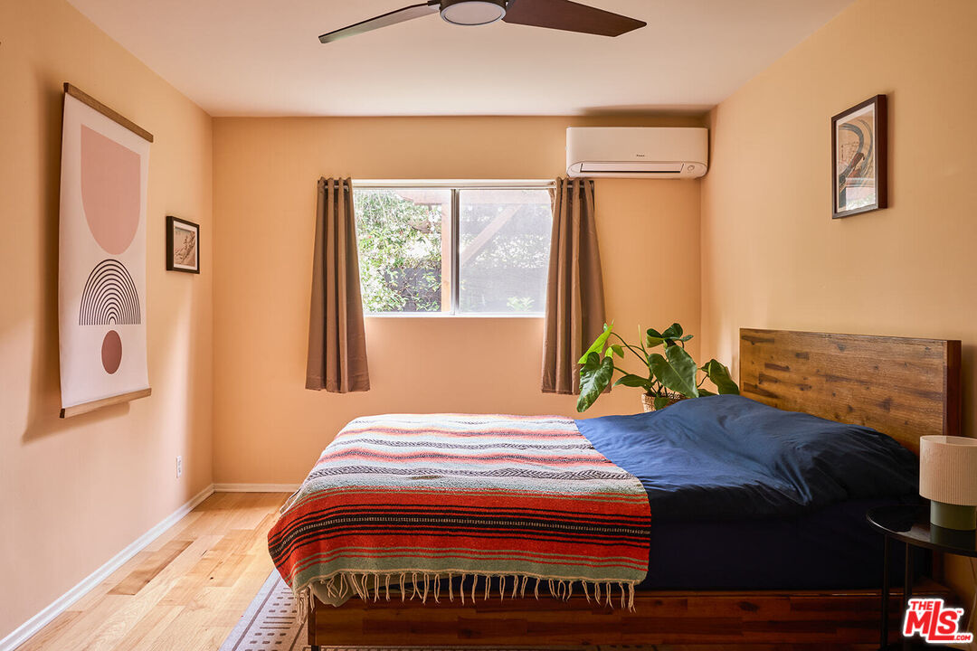 4343 Finley Ave Unit: 4