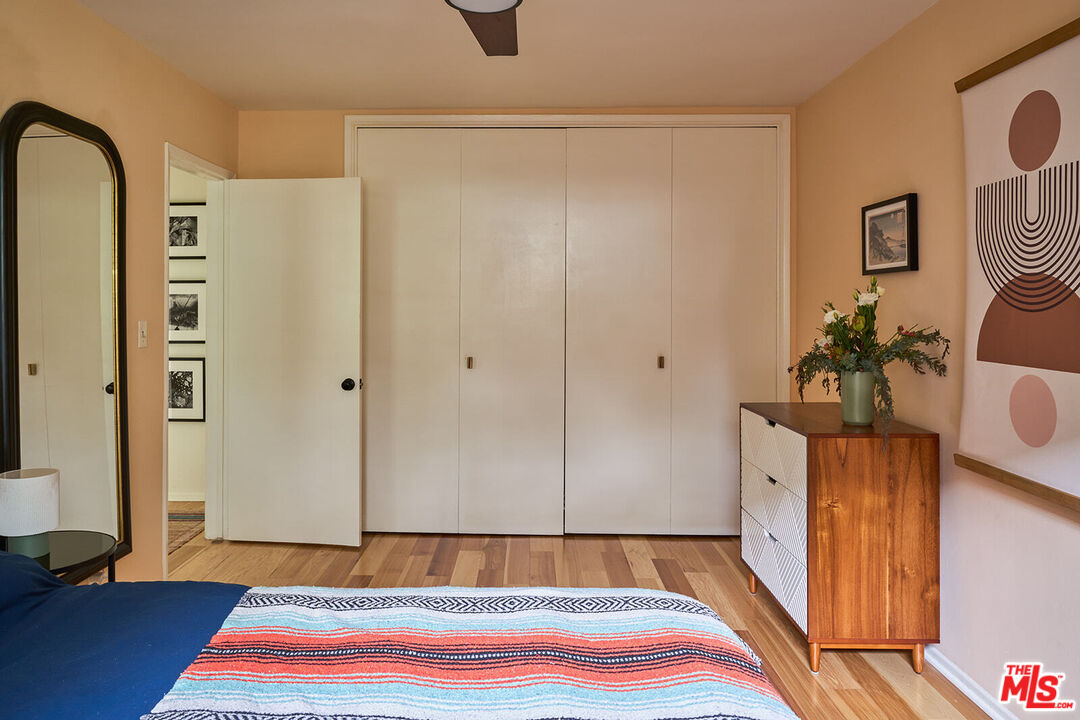 4343 Finley Ave Unit: 4