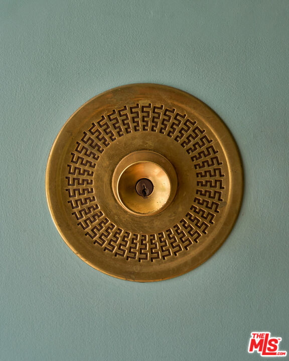 4343 Finley Ave Unit: 4