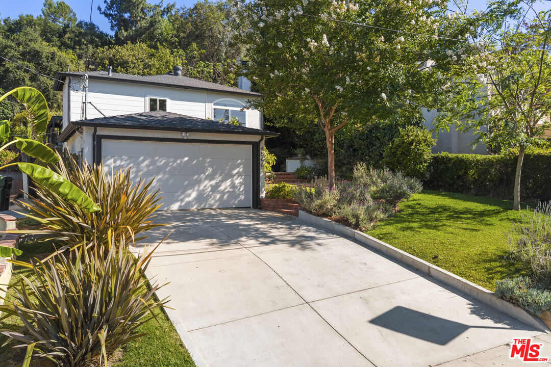 4566 Toland Way