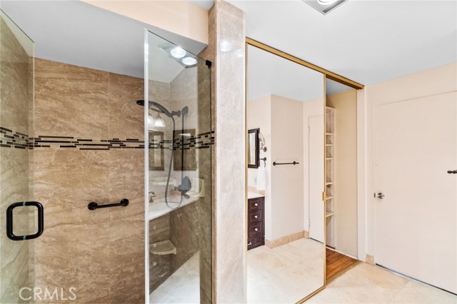 2100 E 2nd ST Unit: 305