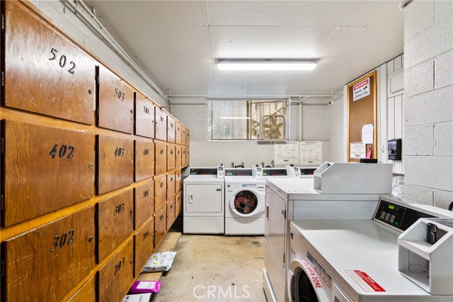 2100 E 2nd ST Unit: 305
