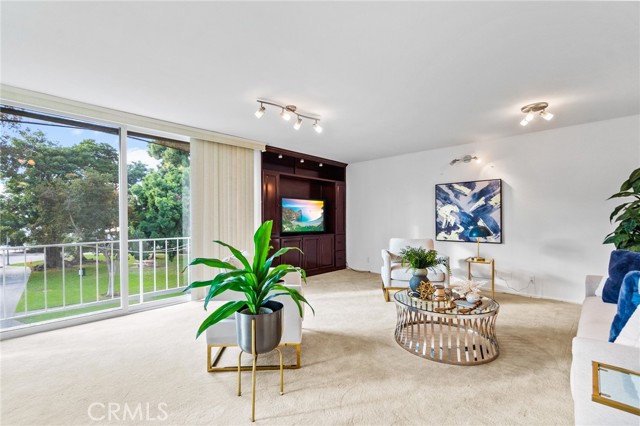 2100 E 2nd ST Unit: 305