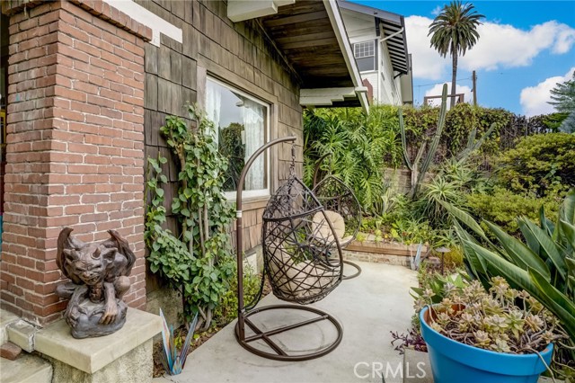 2411 W Sunset Blvd