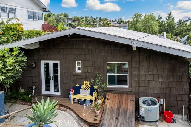 2411 W Sunset Blvd
