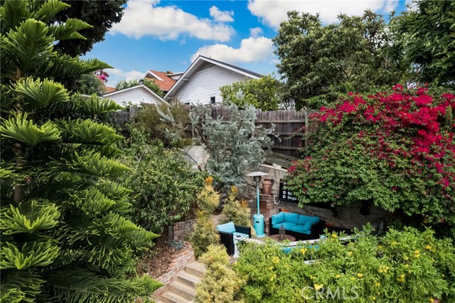 2411 W Sunset Blvd