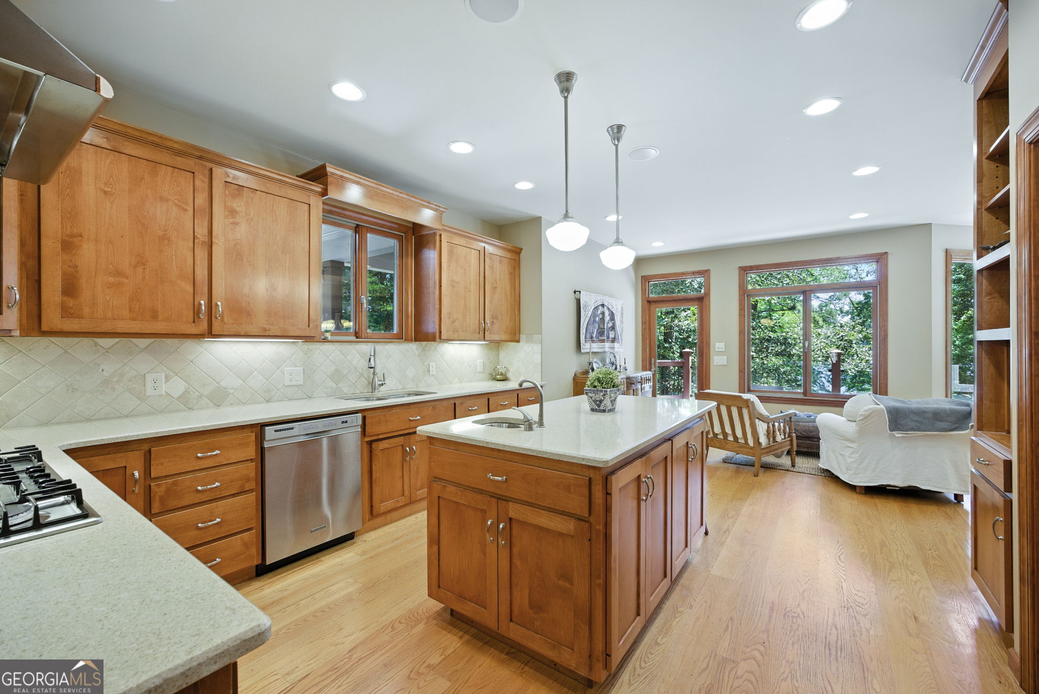 5786 Hidden Cove Road
