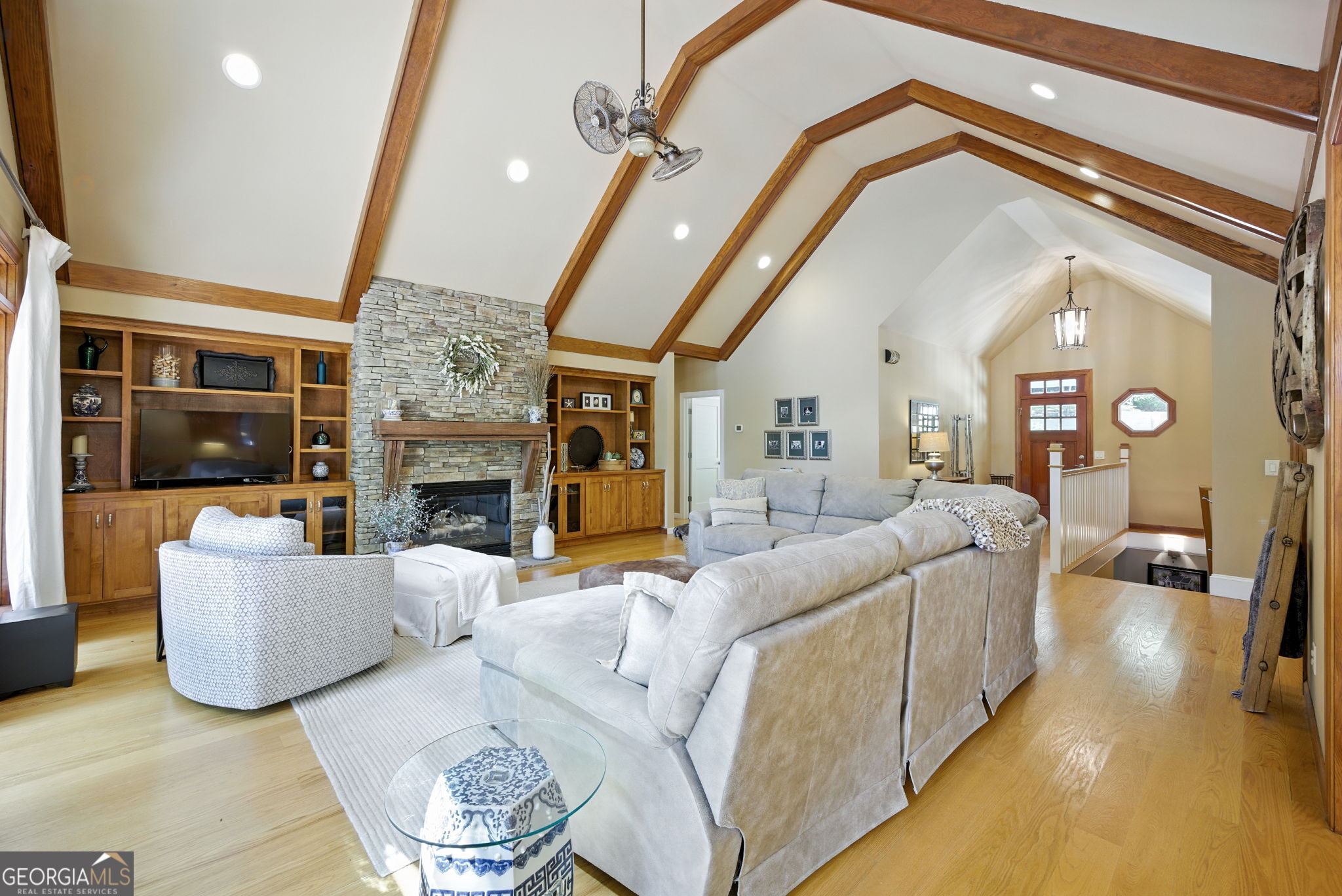 5786 Hidden Cove Road