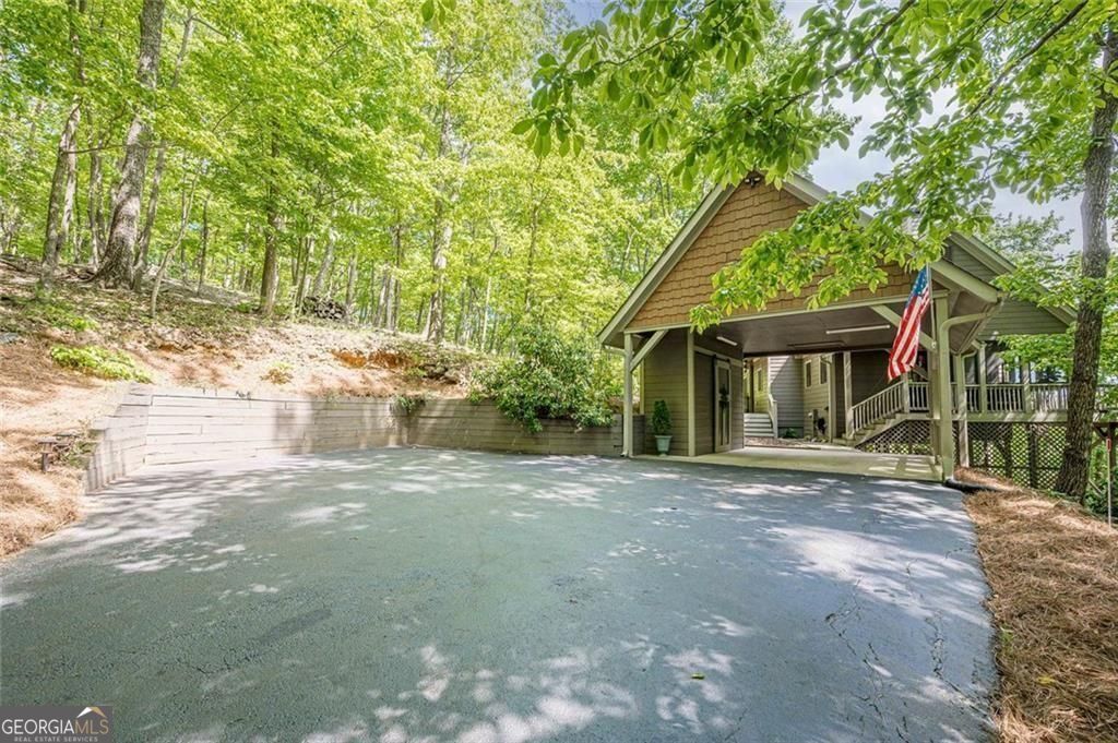 61 Deer Run Ridge