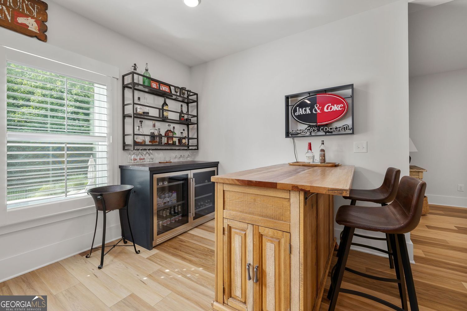 3780 Montebello Parkway