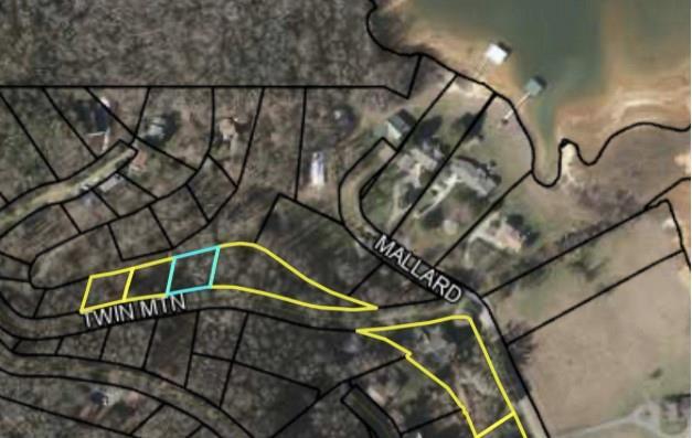 00 Twin Mountain Road