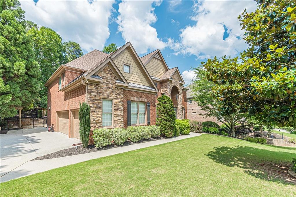 1315 Saint Marks Walk