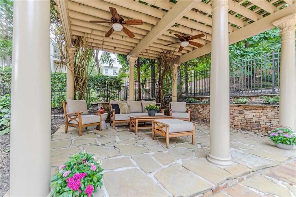 1315 Saint Marks Walk