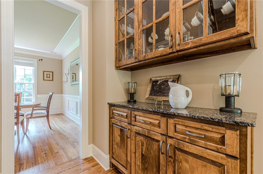 1315 Saint Marks Walk