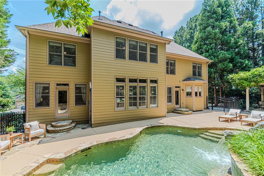 1315 Saint Marks Walk